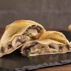 EMPANADA ORIENTAL CHAMPIÑON QUESO 50UN